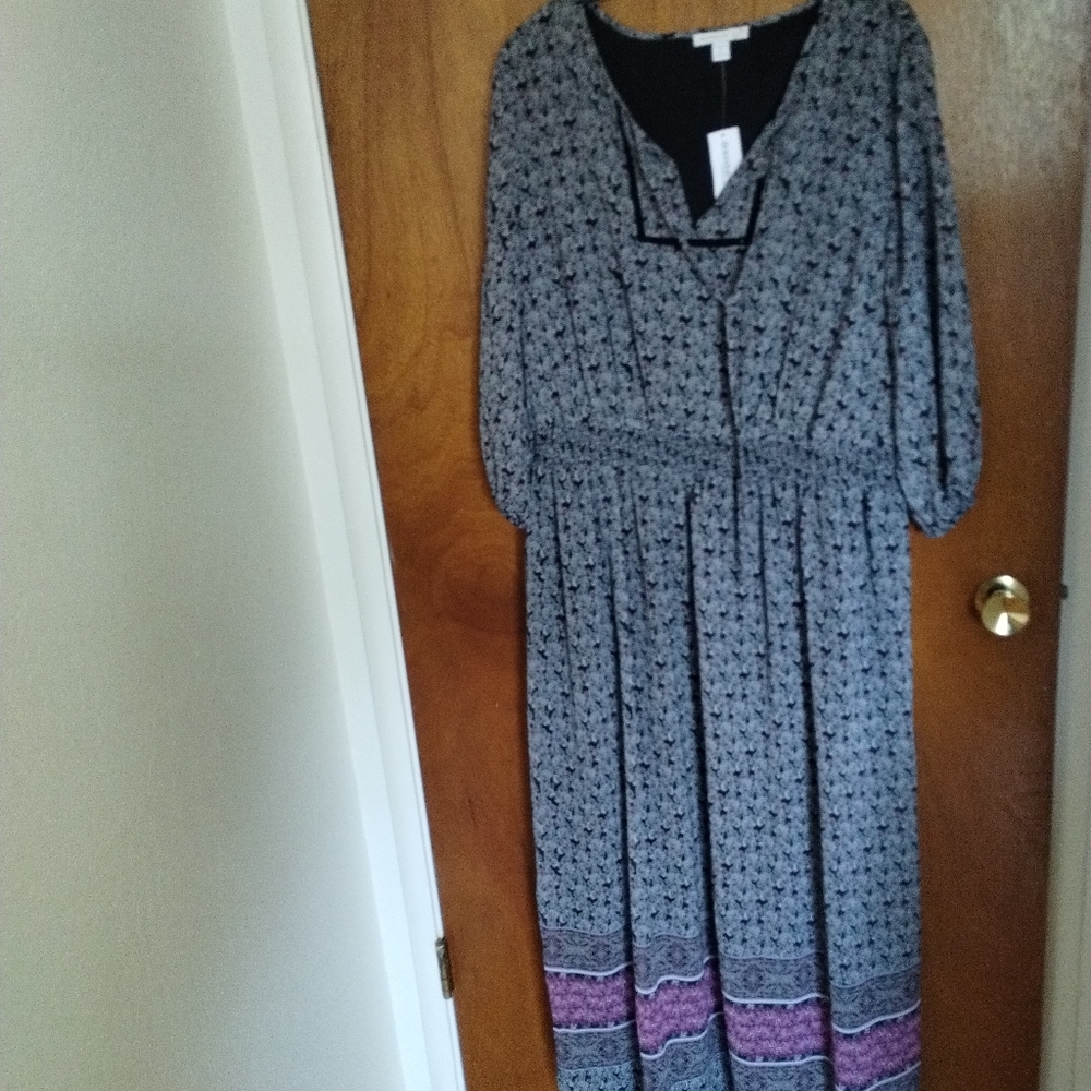Women's maxie black dress with pink hightligths on the bottom